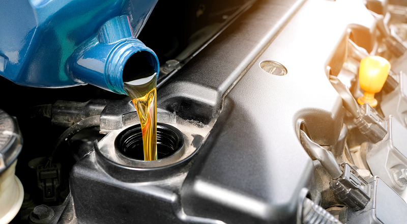 масло в двигателе